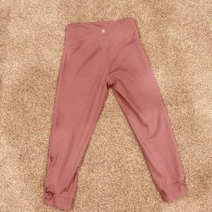 Cropped yoga pant
